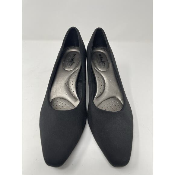 Coach and Four Shoes - Coach and Four Women's Size 7 Almond Toe Heels Pump Black Shoes